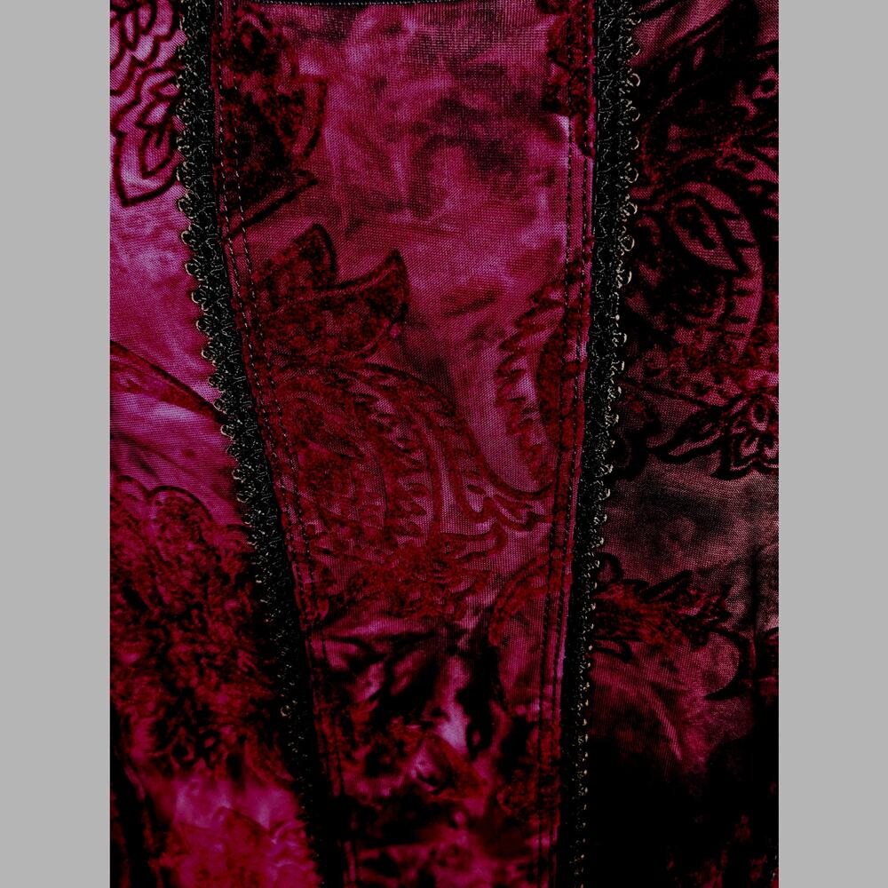 Roz and Ali NWT Flocked top size L Wine overdyed Bust 39 Waist 34" C back 24" - Picture 2 of 10